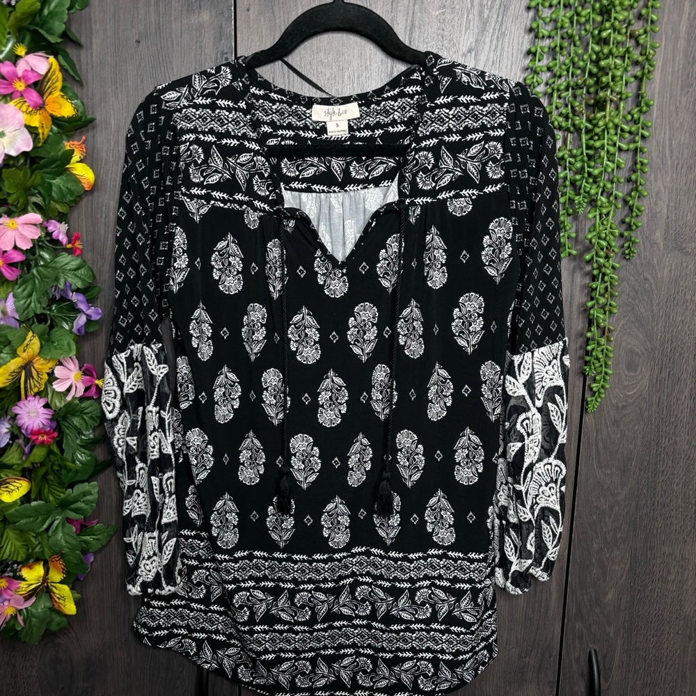 b🌼3/$30🌼Style & Co Black Printed Long Sleeve Blouse Size Small - Picture 4 of 16
